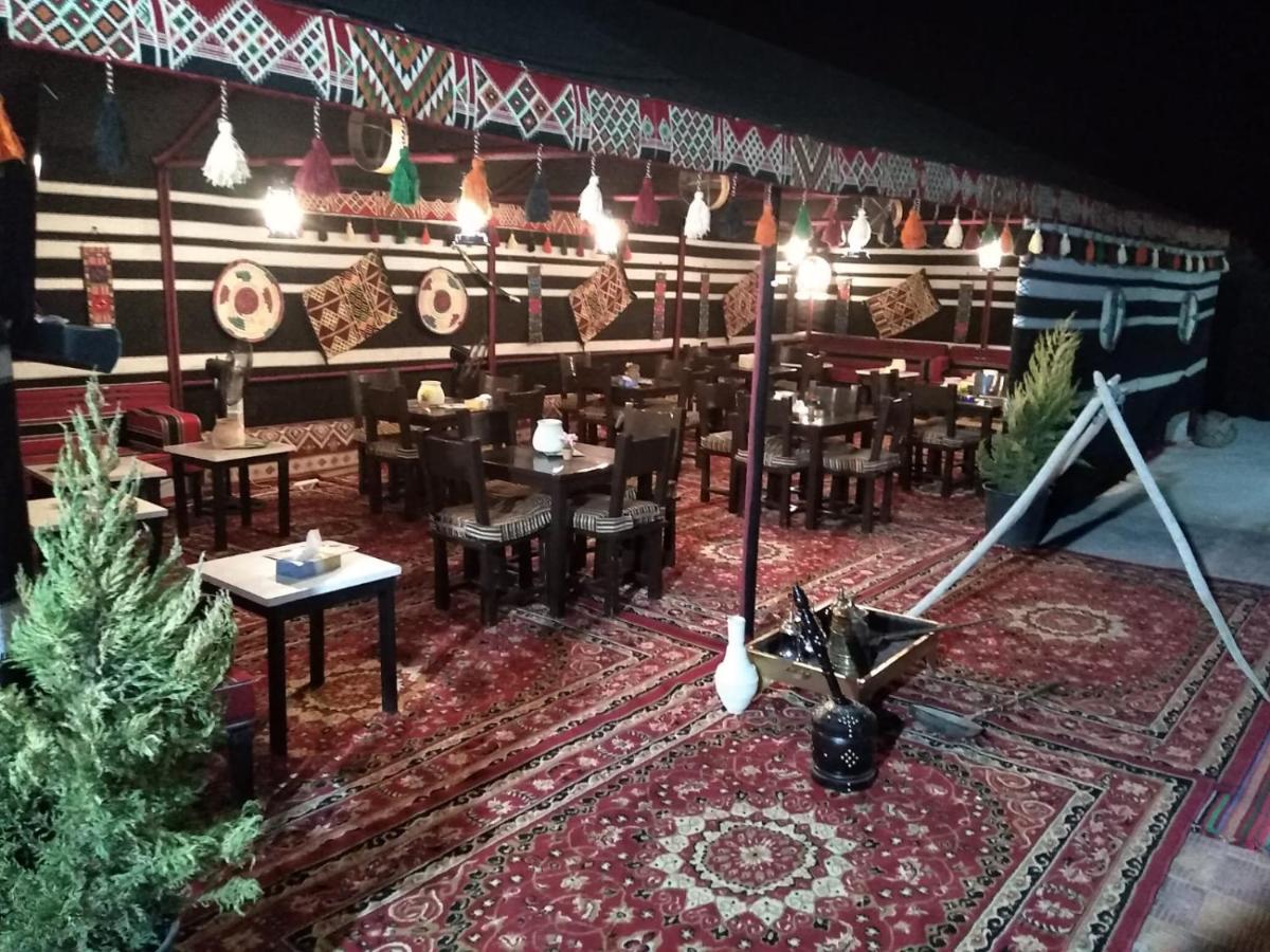Farmer Stay Hostel Wadi Musa Buitenkant foto