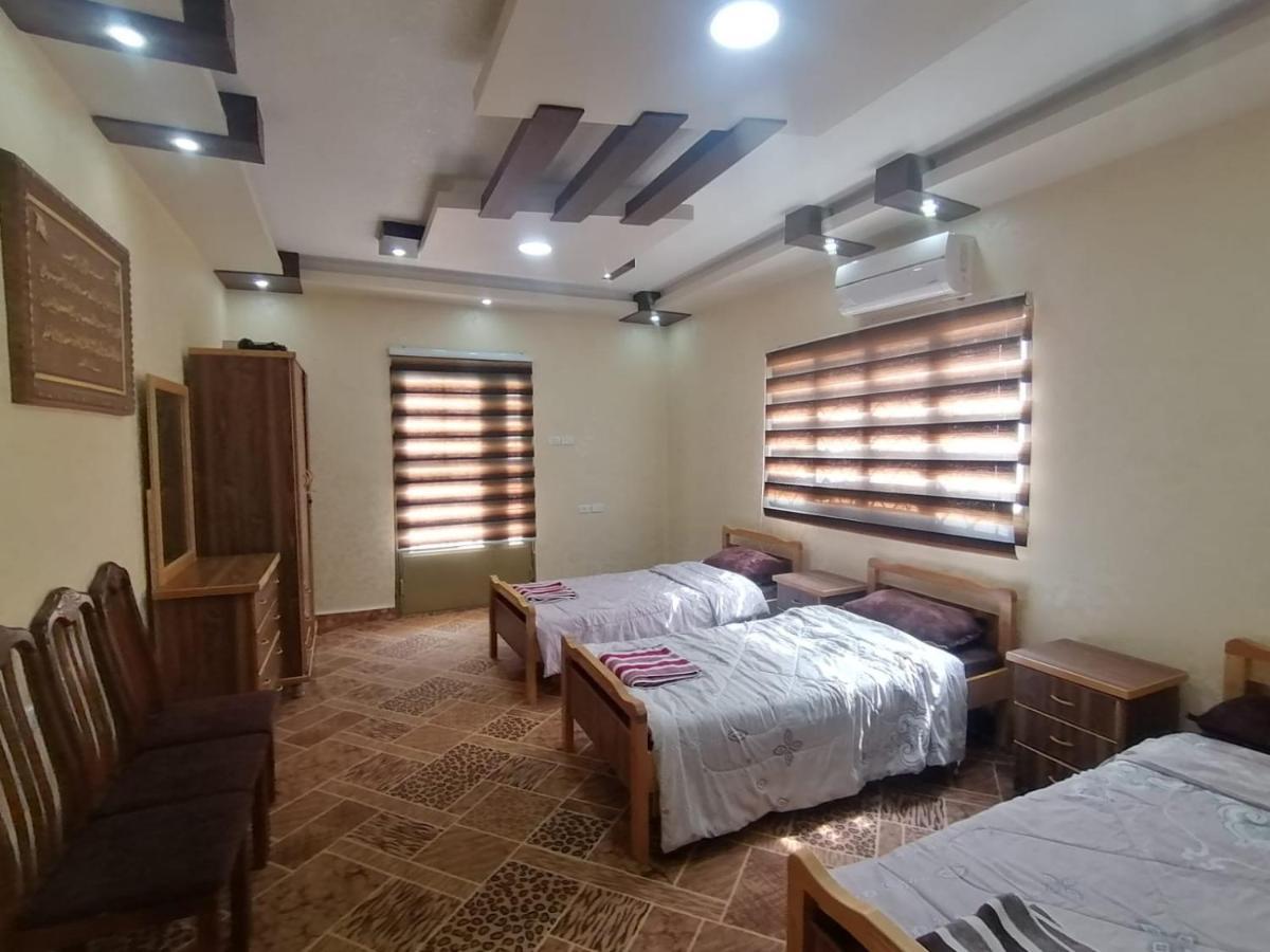 Farmer Stay Hostel Wadi Musa Buitenkant foto