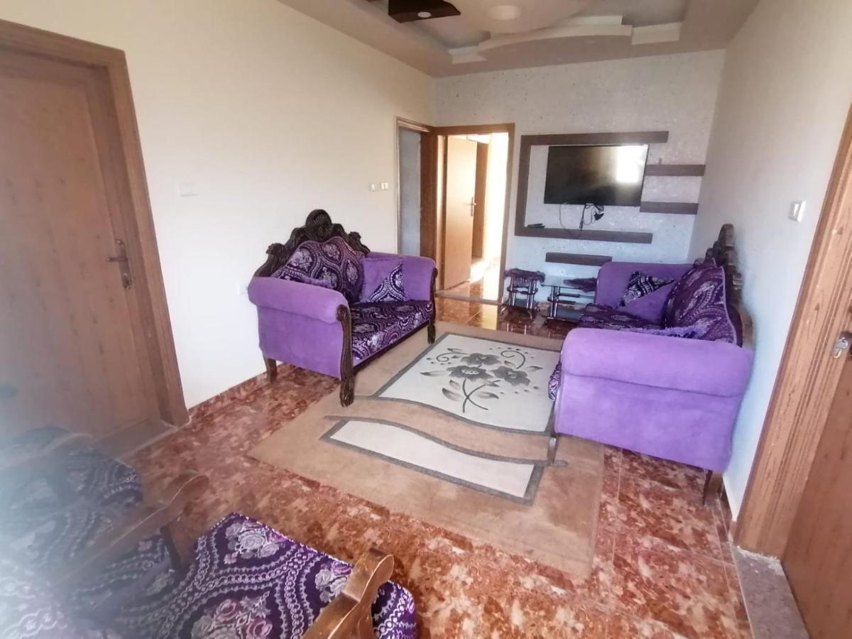 Farmer Stay Hostel Wadi Musa Buitenkant foto
