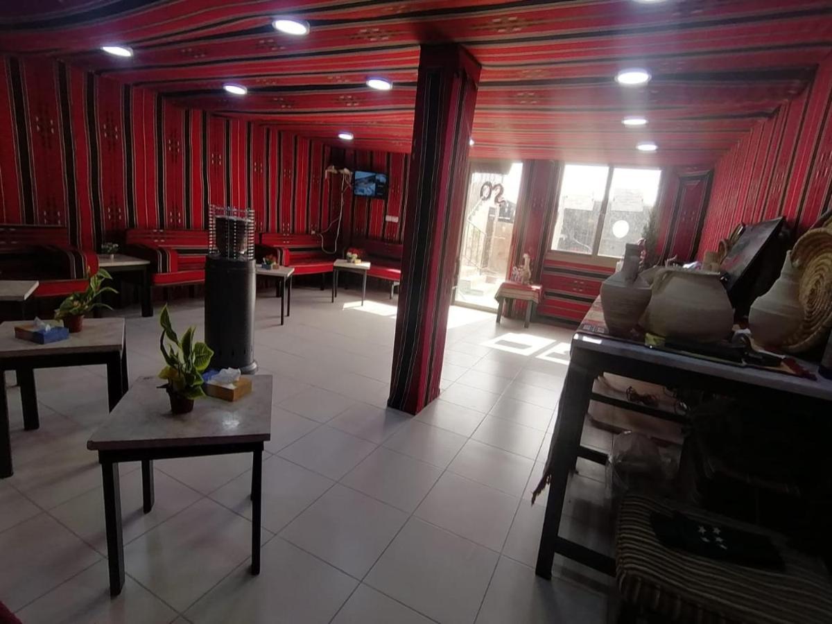 Farmer Stay Hostel Wadi Musa Buitenkant foto